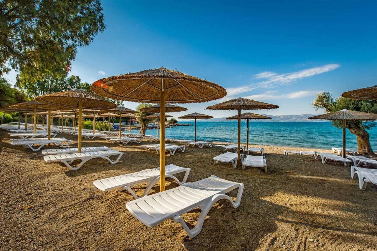 Evia Riviera Resort Amarynthos Buitenkant foto