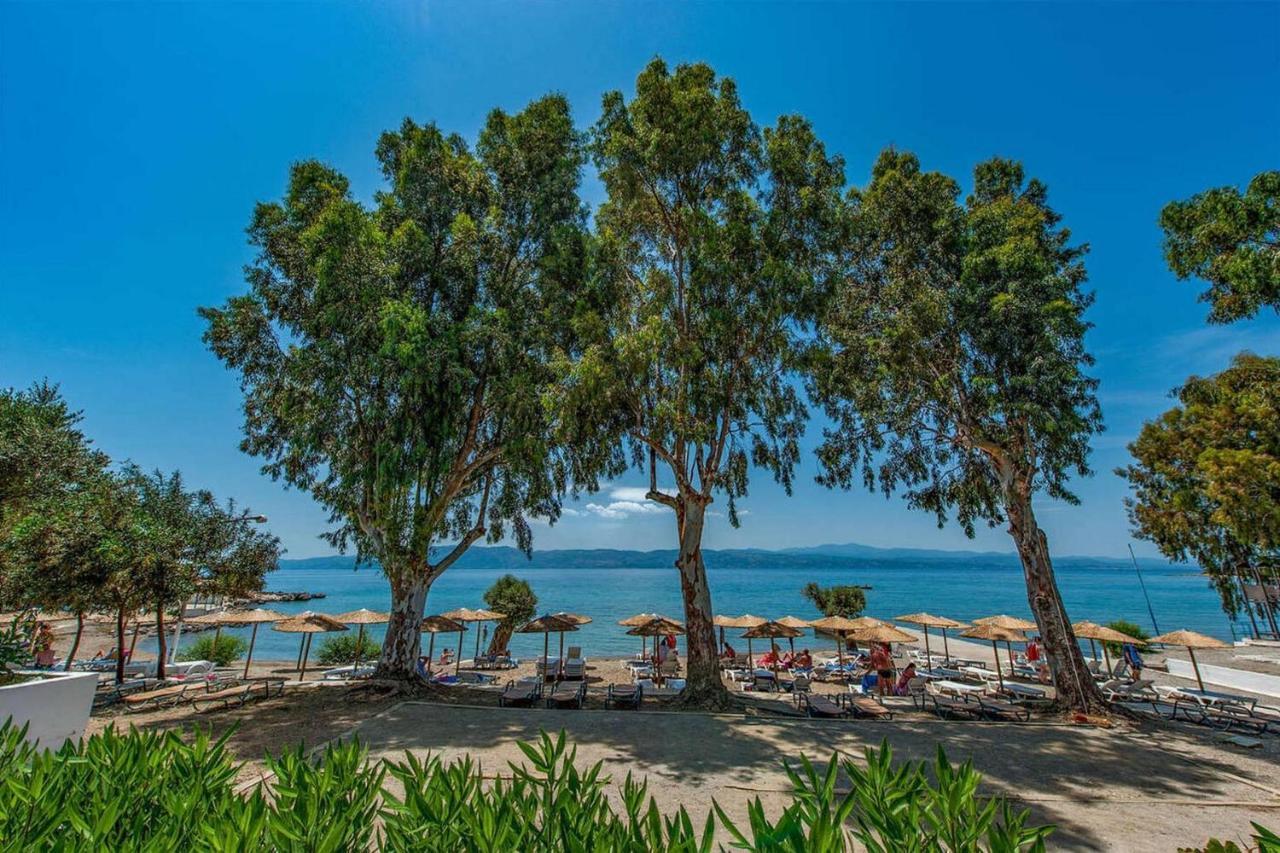 Evia Riviera Resort Amarynthos Buitenkant foto